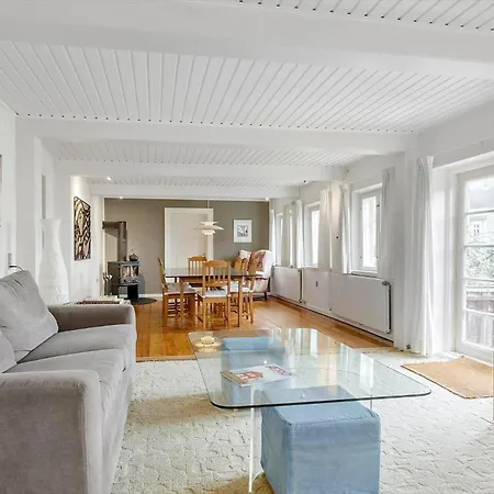 Ae224-aeroskobing-dunkaergade-8 Ærøskøbing